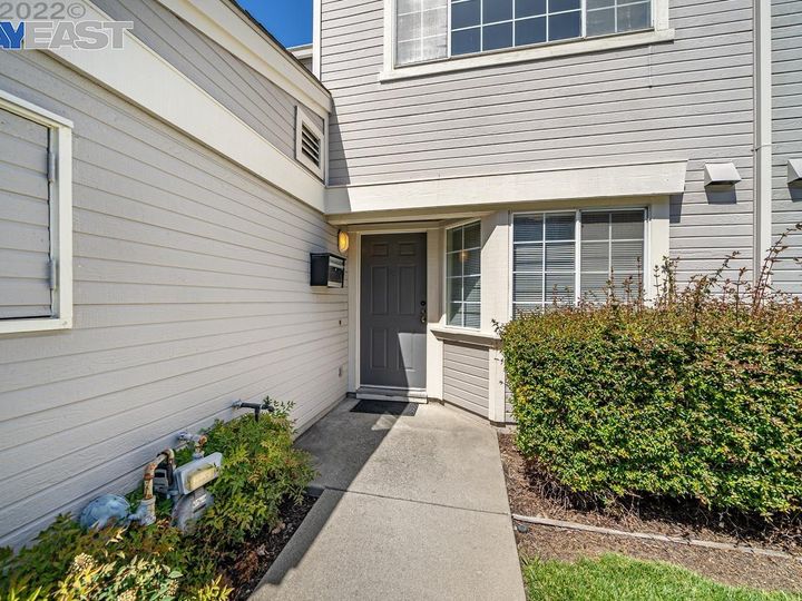 1009 Bissell Ave, Richmond, CA, 94801 Townhouse. Photo 6 of 31