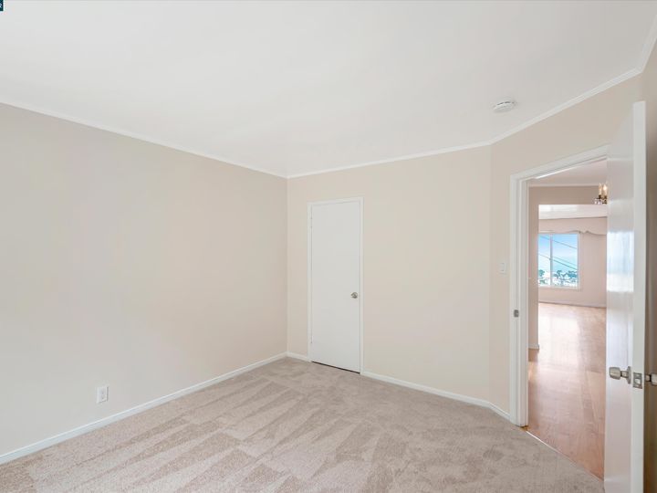 1042 Pacheco St, San Francisco, CA | Golden Gate Heig. Photo 33 of 48