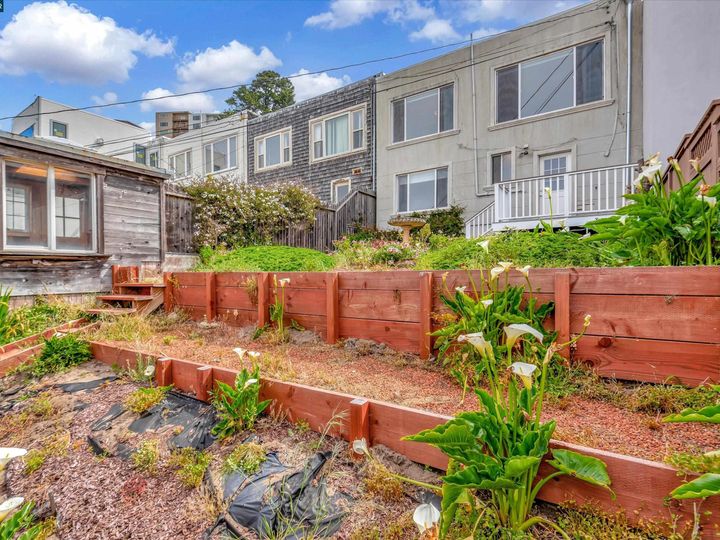 1042 Pacheco St, San Francisco, CA | Golden Gate Heig. Photo 47 of 48