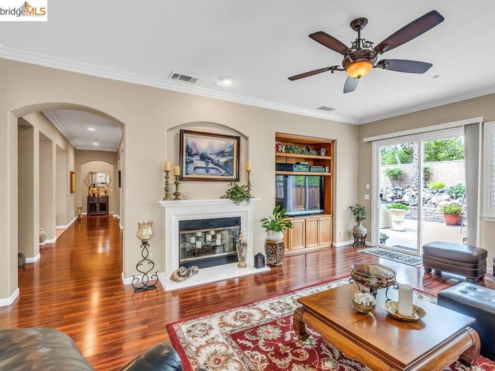 1109 Teal Ct, Brentwood, CA | Sterling Preserve. Photo 12 of 39