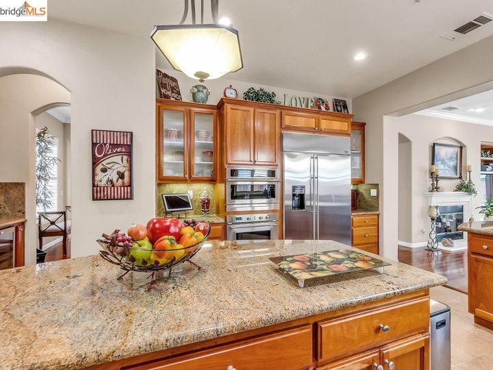 1109 Teal Ct, Brentwood, CA | Sterling Preserve. Photo 16 of 39