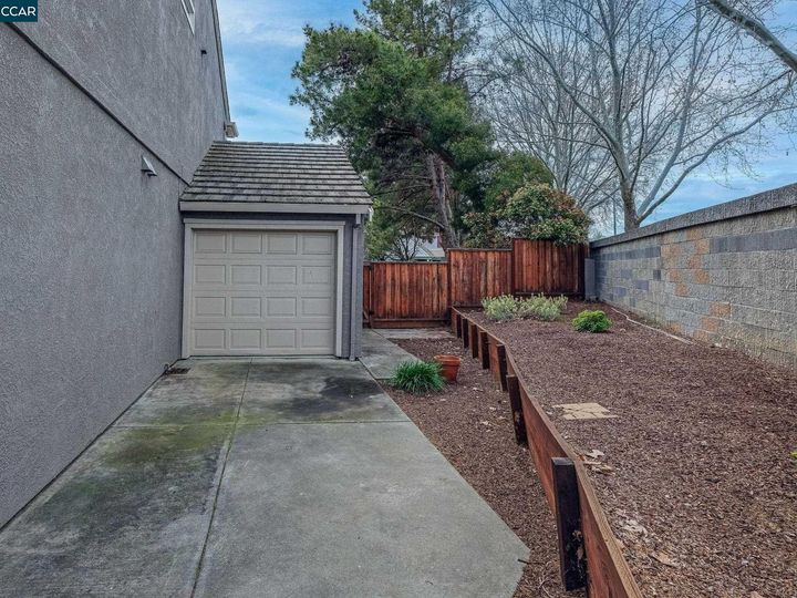 12 Montrose Ct, Brentwood, CA | Brentwood. Photo 32 of 41