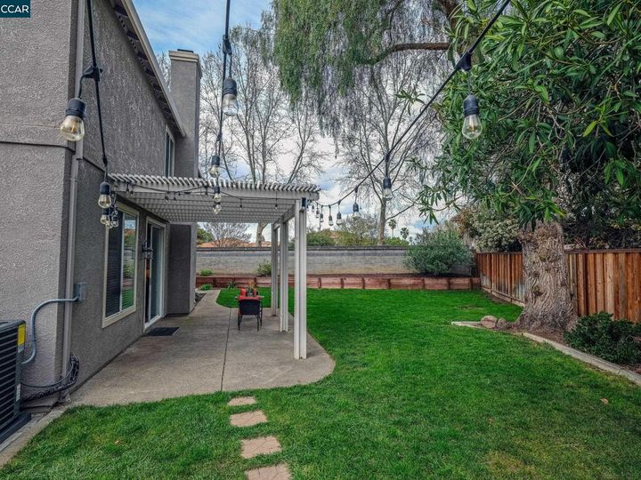 12 Montrose Ct, Brentwood, CA | Brentwood. Photo 36 of 41