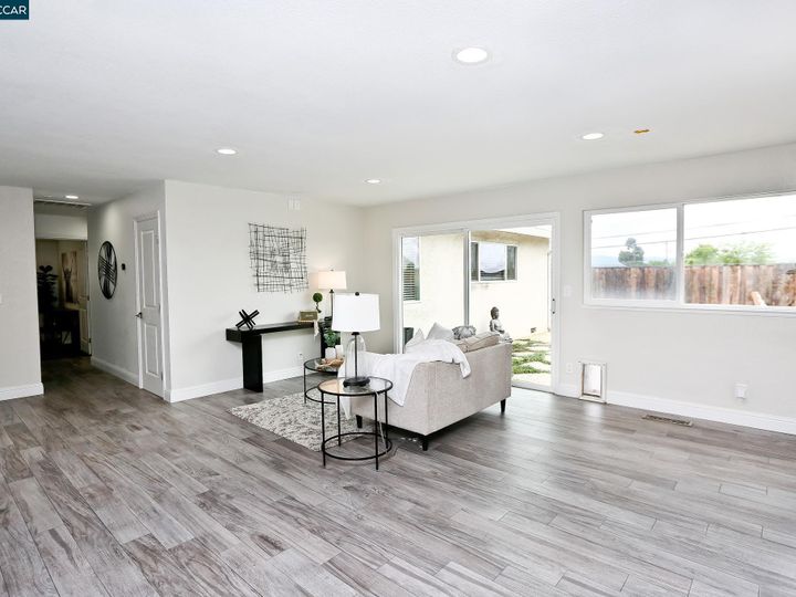 1220 Asti Ct, Livermore, CA | Sunset East. Photo 10 of 32