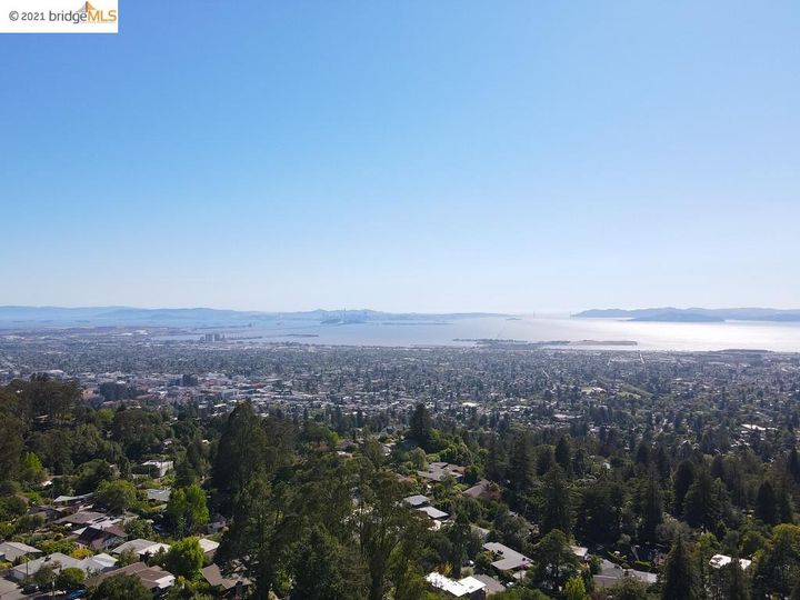 1241 Grizzly Peak Blvd, Berkeley, CA | Berkeley Hills. Photo 9 of 39