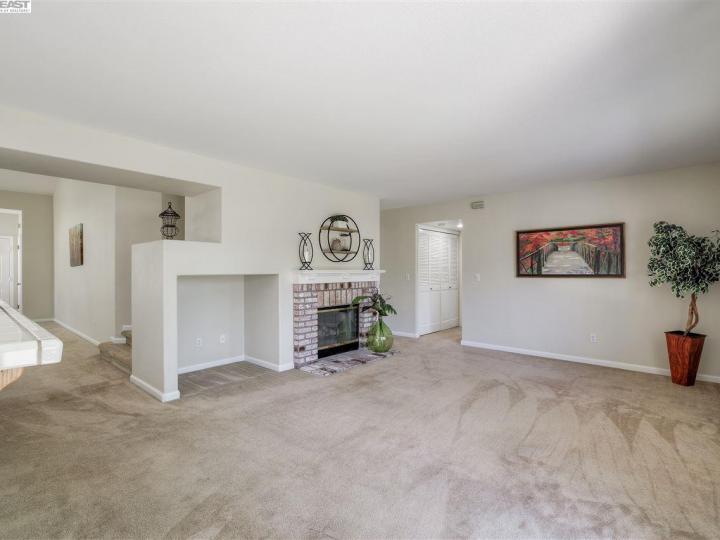 1361 Claremont Dr, Tracy, CA | Hearthstone. Photo 12 of 39