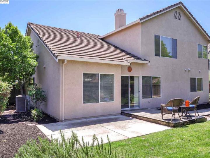 1361 Claremont Dr, Tracy, CA | Hearthstone. Photo 35 of 39