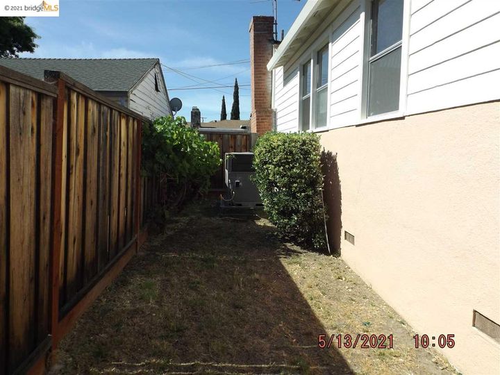 14 Manville Ave, Pittsburg, CA | Pittsburg Height. Photo 19 of 21
