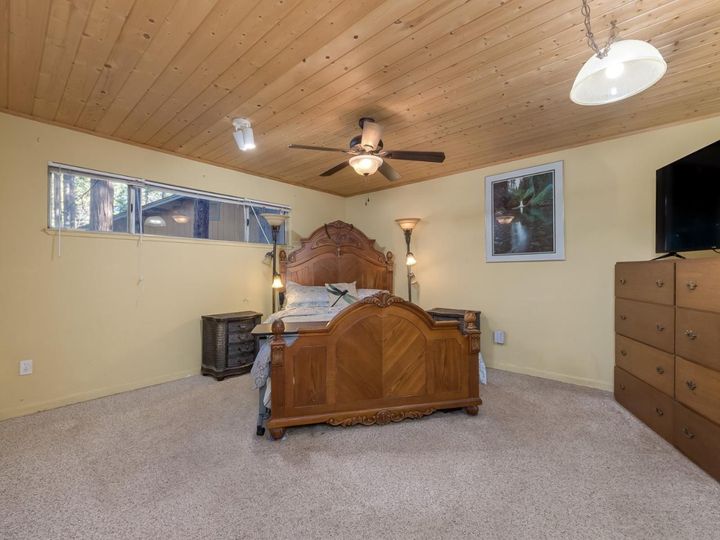1425 Lilac Dr, Arnold, CA | . Photo 16 of 33