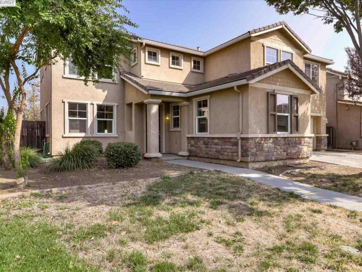 1433 Oasis Ln, Patterson, CA | . Photo 2 of 34
