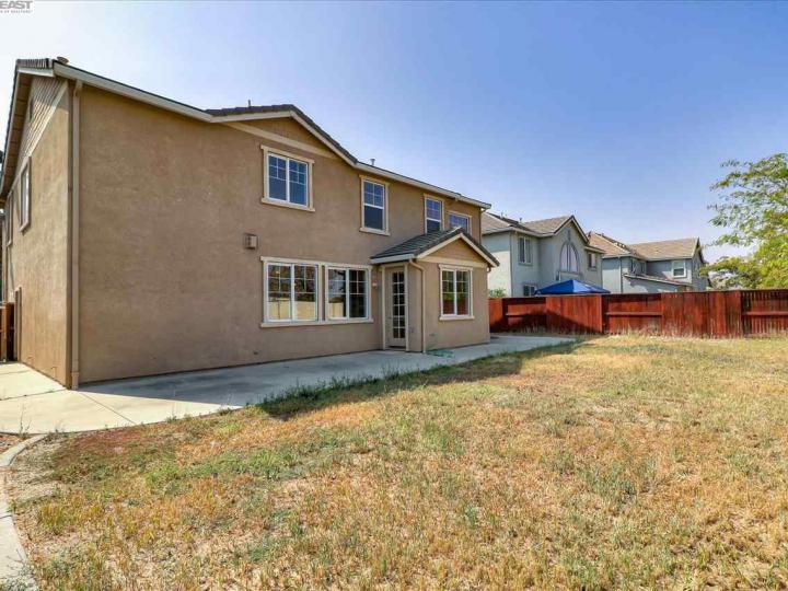 1433 Oasis Ln, Patterson, CA | . Photo 31 of 34