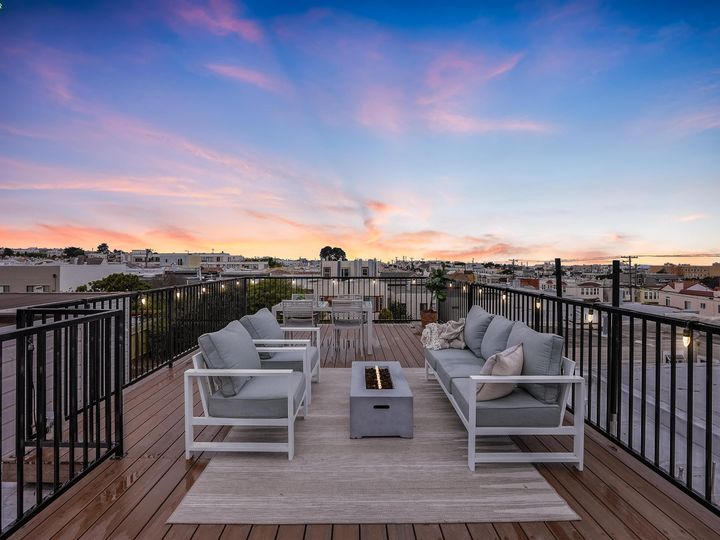 1515 28th Ave, San Francisco, CA | Sunset. Photo 4 of 59