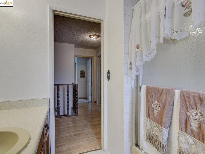 1643 101st Ave, Oakland, CA | Ivy Wood Ext.. Photo 21 of 40