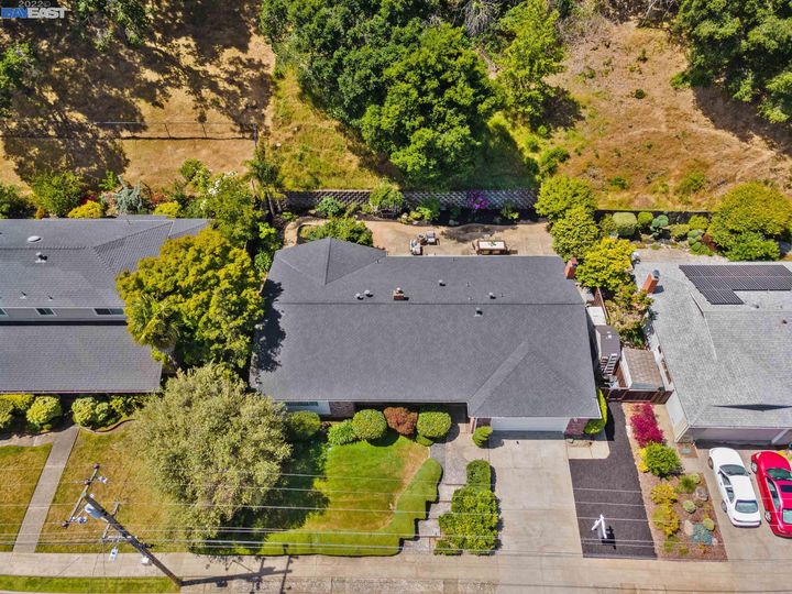 16982 Grovenor Dr, Castro Valley, CA | Parsons Estates. Photo 42 of 44