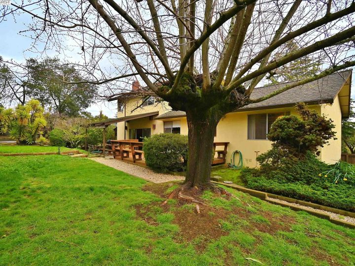 17007 High Pine Way, Castro Valley, CA | Parsons Estates. Photo 39 of 53