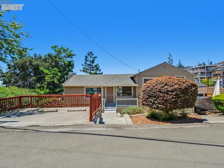 17309 Robey Dr, Castro Valley, CA | . Photo 2 of 38
