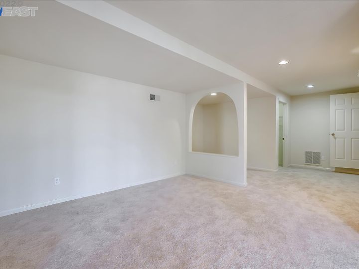 17309 Robey Dr, Castro Valley, CA | . Photo 19 of 38