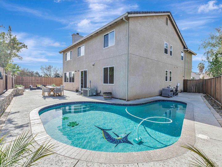 1740 Treehaven Ln, Tracy, CA | Woodfield Ests. Photo 44 of 60