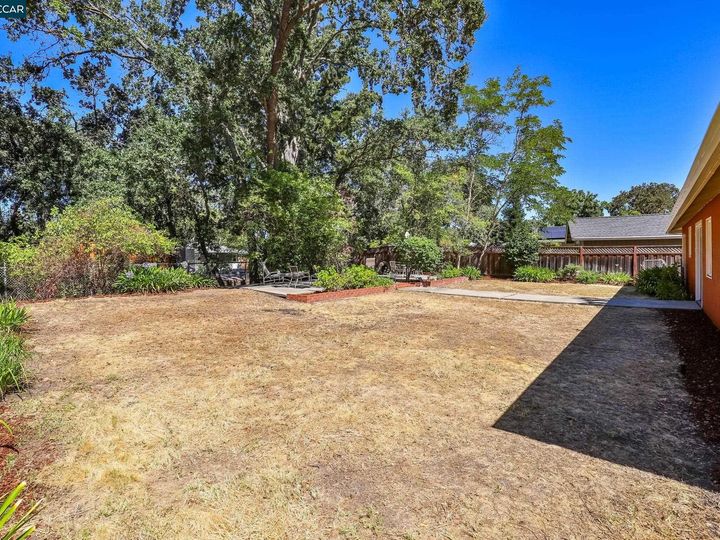 1754 Ruth Dr, Pleasant Hill, CA | Gregory Gardens. Photo 22 of 30