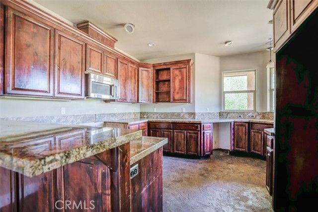 17640 Triple S Dr, Anderson, CA | . Photo 3 of 37