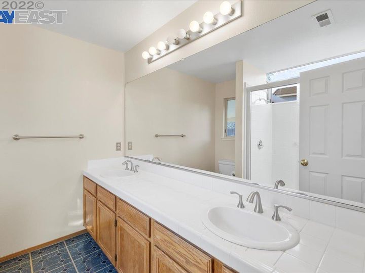 1790 Thicket Ct, Tracy, CA | Central Tracy. Photo 16 of 20