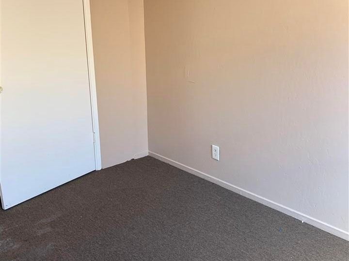 Rental 1800 74th Ave, Oakland, CA, 94621. Photo 8 of 18