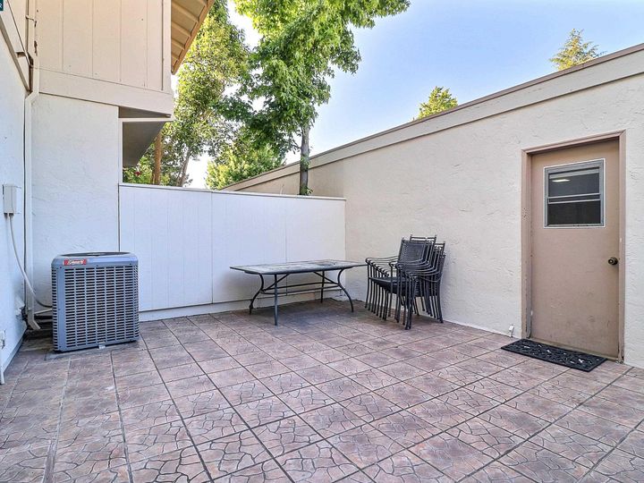 1815 Wildbrook Ct #E, Concord, CA, 94521 Townhouse. Photo 23 of 31