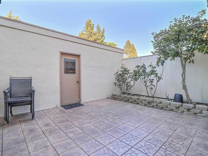 1815 Wildbrook Ct #E, Concord, CA, 94521 Townhouse. Photo 24 of 31