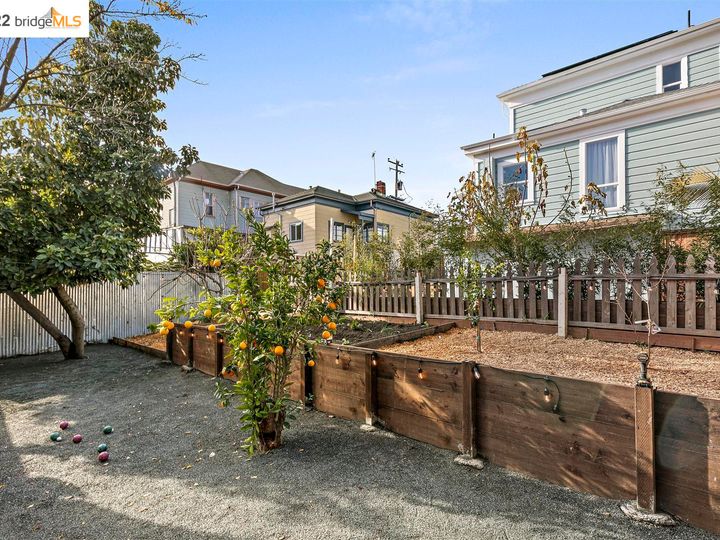 1822 13th Ave, Oakland, CA | Highland Park. Photo 36 of 40