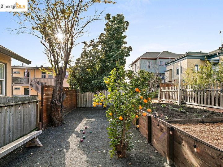 1822 13th Ave, Oakland, CA | Highland Park. Photo 37 of 40