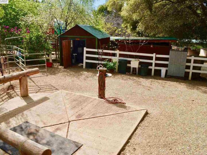 19110 Yost Ranch Rd, Sonora, CA | . Photo 14 of 25
