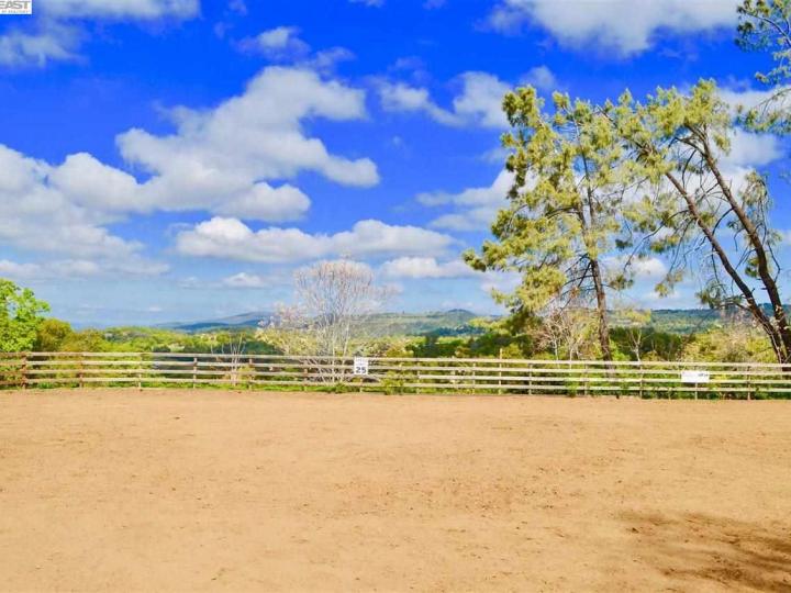 19110 Yost Ranch Rd, Sonora, CA | . Photo 10 of 25