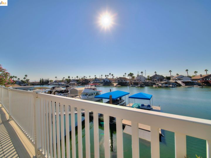 2036 Windward Pt, Discovery Bay, CA | Delta Waterfront Access. Photo 34 of 44