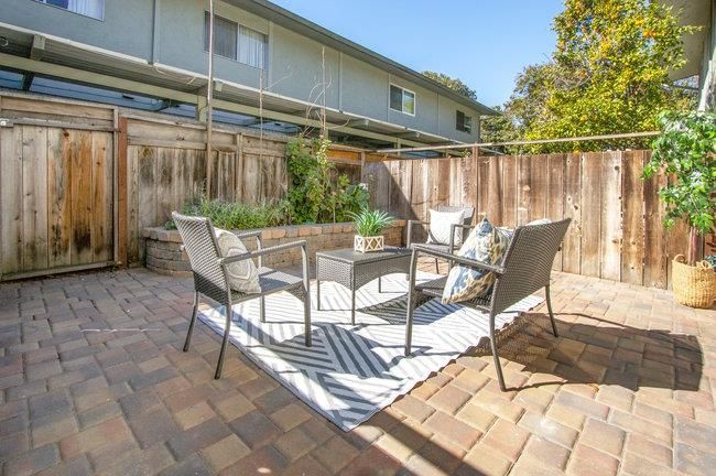 2047 Montecito Ave #12, Mountain View, CA, 94043 Townhouse. Photo 26 of 29