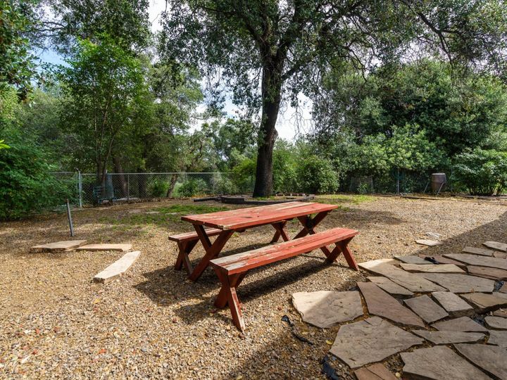 20899 Uncle Toms Dr, Sonora, CA | . Photo 7 of 40