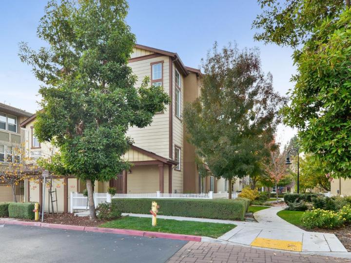 210 Peppermint Tree Ter #4, Sunnyvale, CA, 94086 Townhouse. Photo 2 of 25
