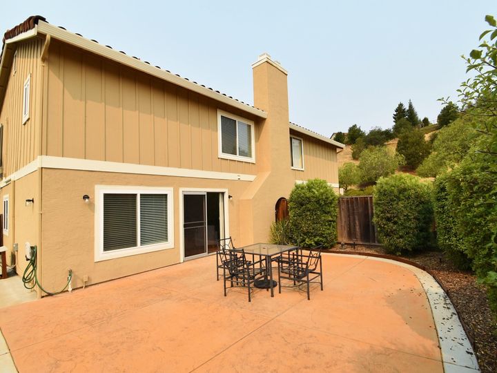 21012 Greenwood Cir Castro Valley CA Multi-family home. Photo 29 of 40