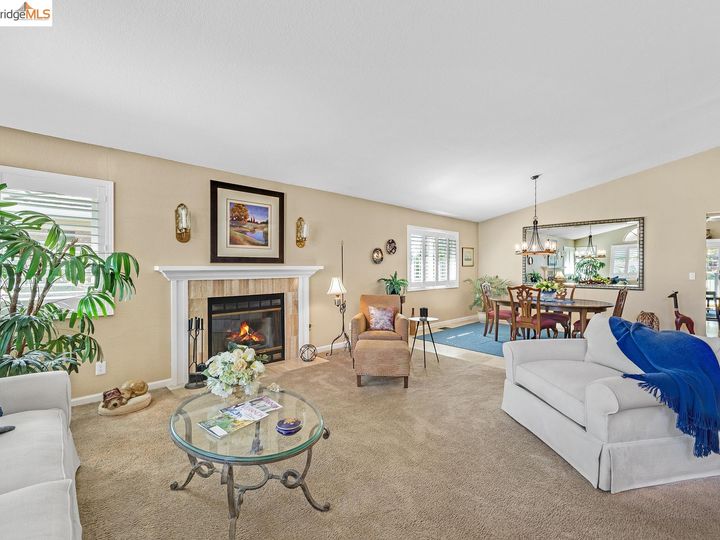 2136 Saint Andrews Ct, Discovery Bay, CA | Discovery Bay Country Club. Photo 13 of 40
