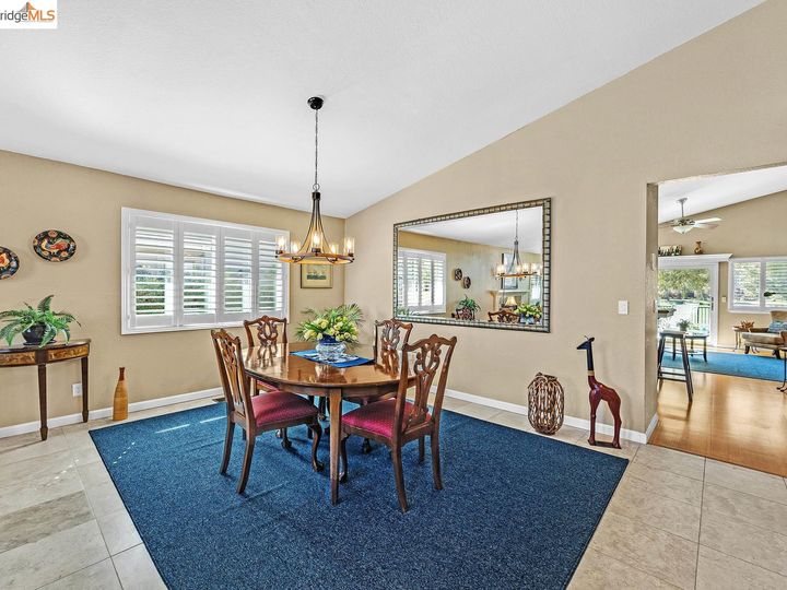2136 Saint Andrews Ct, Discovery Bay, CA | Discovery Bay Country Club. Photo 14 of 40
