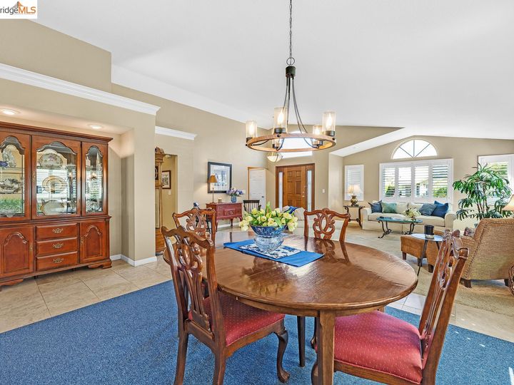 2136 Saint Andrews Ct, Discovery Bay, CA | Discovery Bay Country Club. Photo 15 of 40