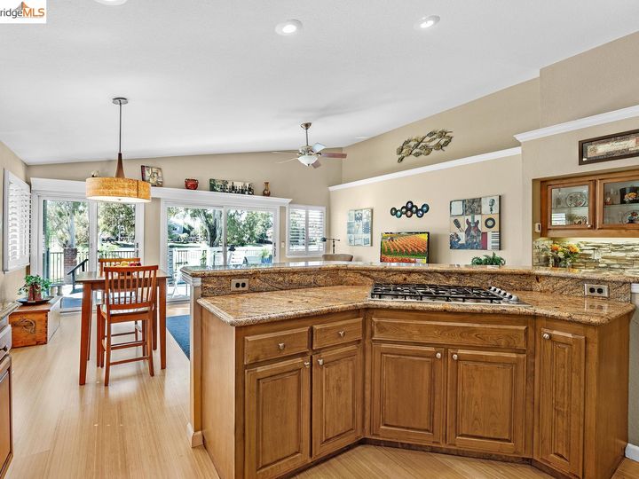 2136 Saint Andrews Ct, Discovery Bay, CA | Discovery Bay Country Club. Photo 18 of 40