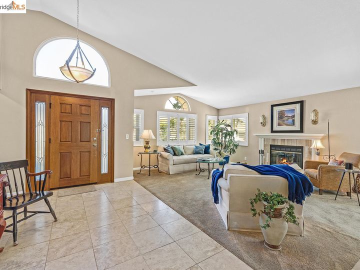 2136 Saint Andrews Ct, Discovery Bay, CA | Discovery Bay Country Club. Photo 10 of 40