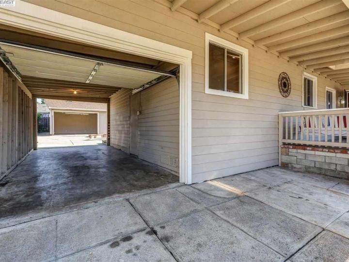 21442 Lake Chabot Rd, Castro Valley, CA | Castro Valley. Photo 26 of 34