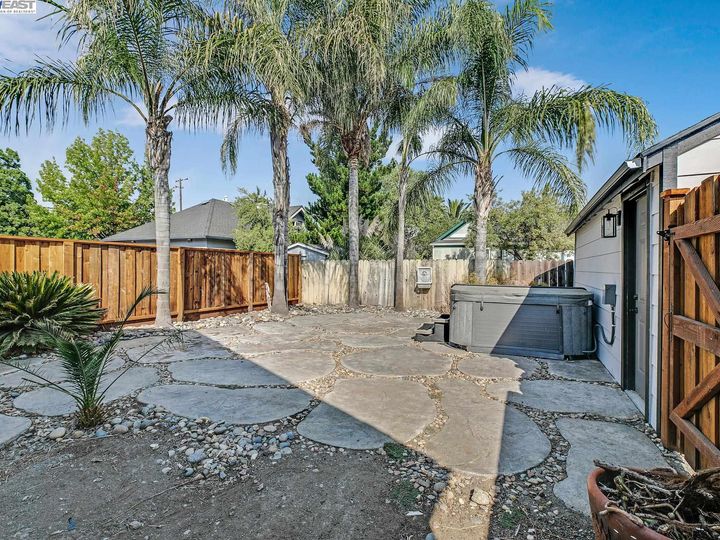 2248 5th St, Livermore, CA | Old South Side. Photo 27 of 30