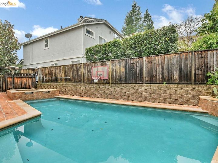 2311 Colonial Ct, Brentwood, CA | Shadow Lakes. Photo 46 of 50