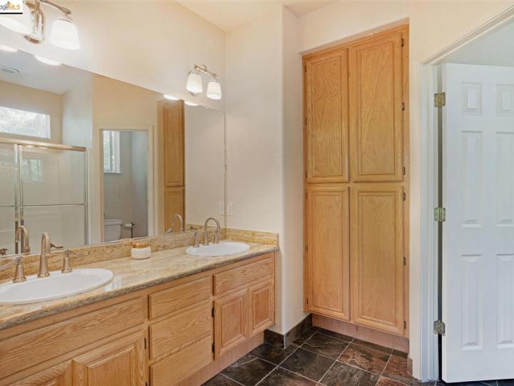 2313 Antler Ct, Antioch, CA | Mayfair. Photo 20 of 30