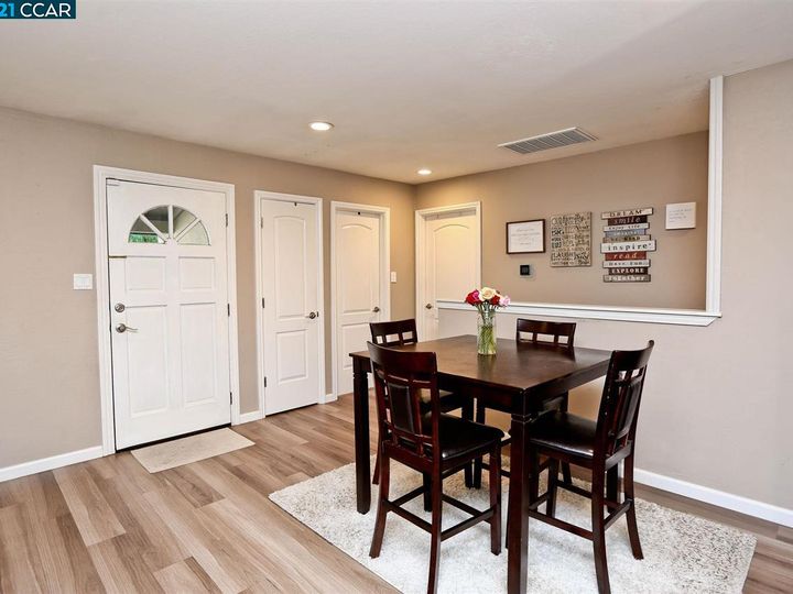 2325 Holbrook Dr, Concord, CA | Holbrook Heights. Photo 6 of 22