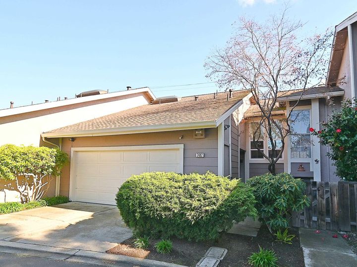 2482 Cheshire Ct, San Leandro, CA, 94577 Townhouse. Photo 1 of 50