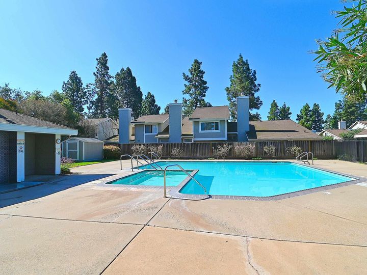 2482 Cheshire Ct, San Leandro, CA, 94577 Townhouse. Photo 48 of 50