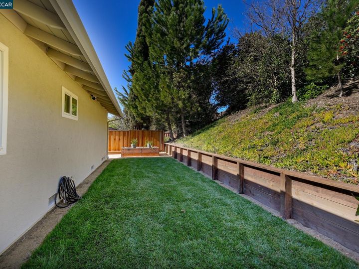 250 Fernwood Dr, Pleasant Hill, CA | Valley High. Photo 23 of 25